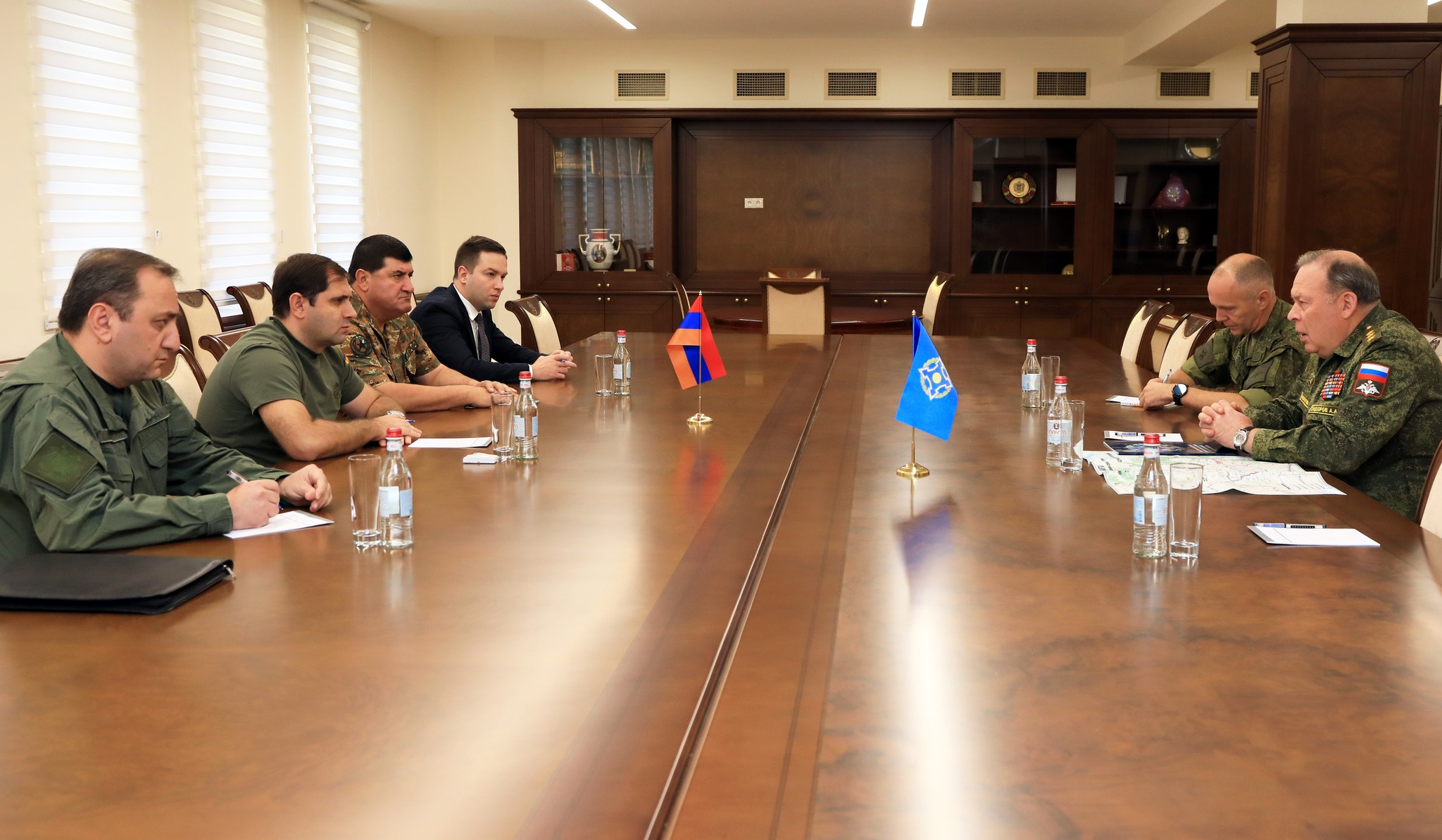 Ս․ Պապիկյանն ընդունել է ՀԱՊԿ միացյալ շտաբի պետ Ա․ Սիդորովին