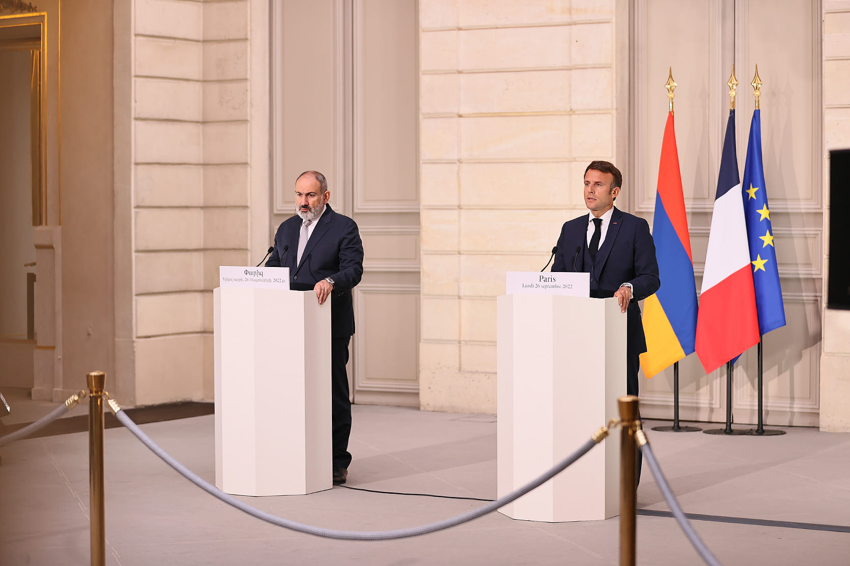 Փարիզում կայացել է Փաշինյանի և Մակրոնի հանդիպումը