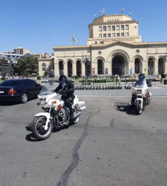 Տասնամյակների ընդմիջումից հետո Երևանում այսօրվանից գործարկվեցին մոտոցիկլետներ