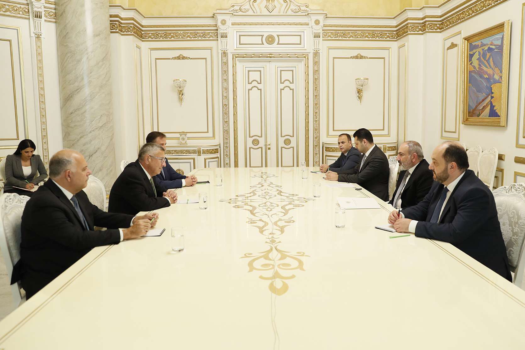 Ն․ Փաշինյանն ընդունել է Ամերիկայի Հայկական Համագումարի հոգաբարձուների խորհրդի համանախագահներին 