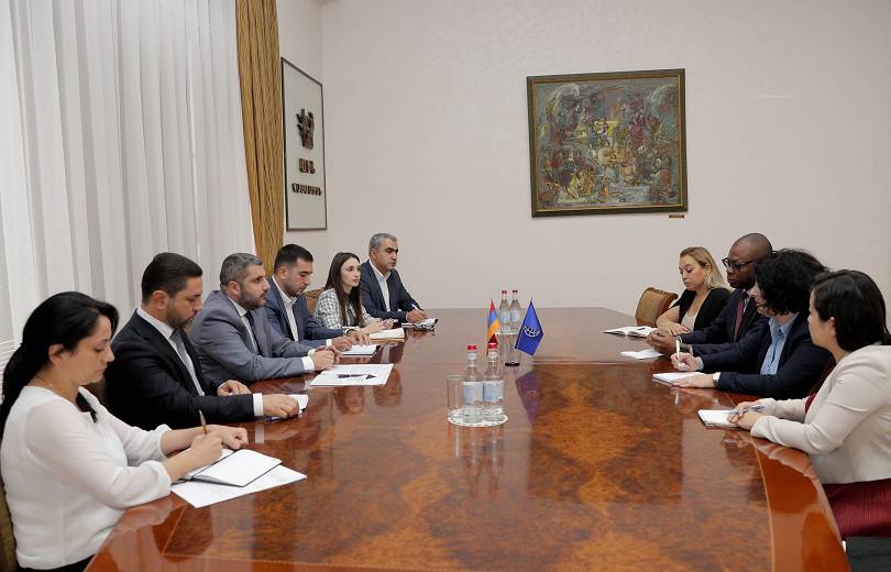 ԱԻ նախարարն ընդունել է Համաշխարհային բանկի պատվիրակությանը