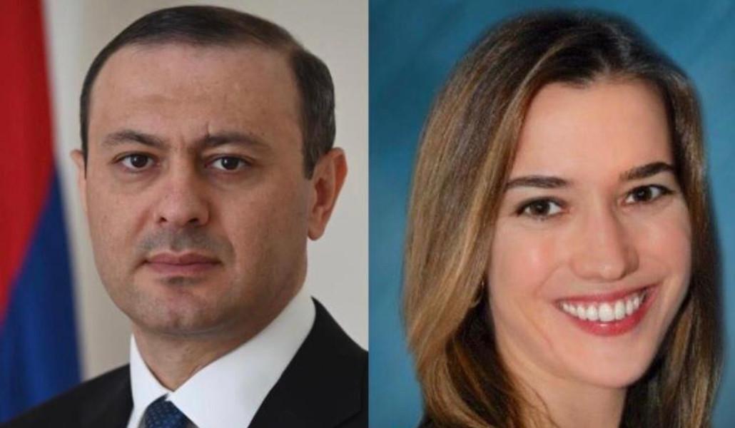 ԱԽ քարտուղարը հեռախոսազրույց է ունեցել ԱՄՆ նախագահի հատուկ օգնականի հետ