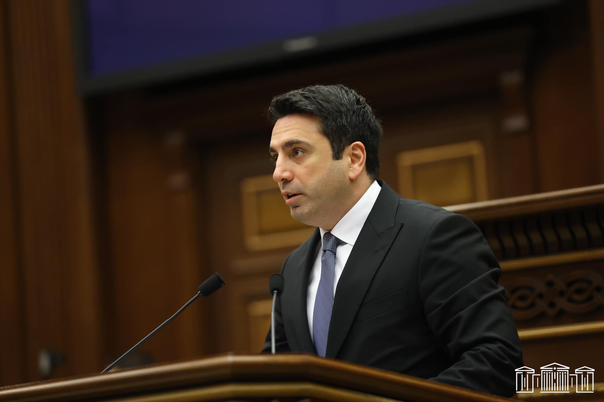 Շատ հնարավոր է, որ ՀԱՊԿ-ն որոշում կայացնի դուրս գալ Հայաստանից. Սիմոնյան