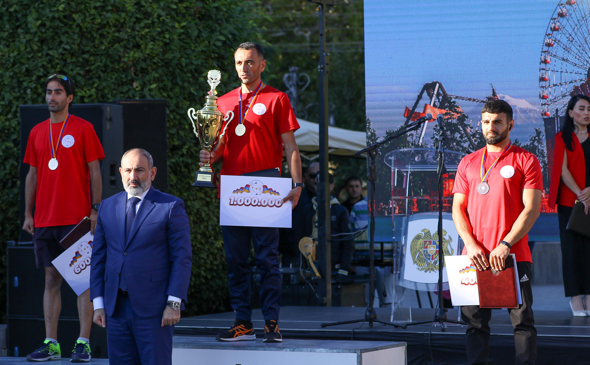 Մեր ընթացքը հանուն ՀՀ-ի անկասելի է․ վարչապետ