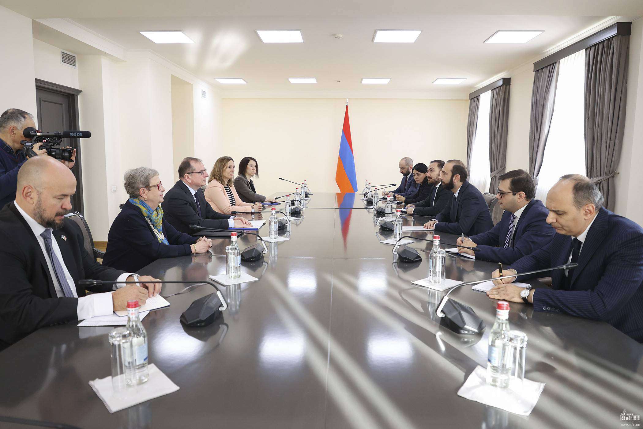 Միրզոյանն ընդունել է ՀՀ-ում ԵՄ դիտորդական կարողությունների առաքելության ղեկավարին