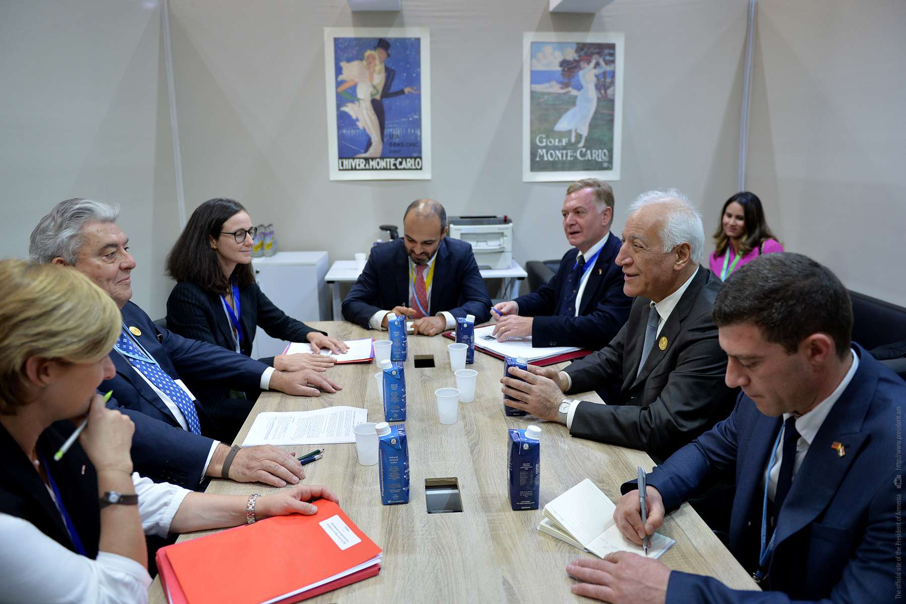 ՀՀ նախագը հանդիպել է Մոնակոյի պետնախարարի հետ