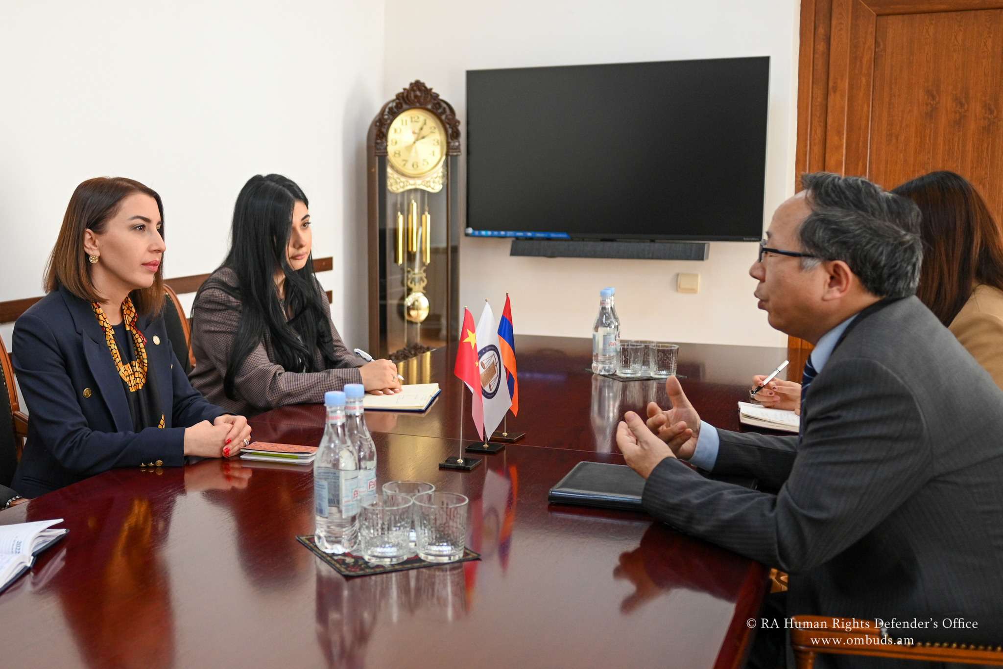ՀՀ ՄԻՊ-ն  ընդունել է Չինաստանի դեսպանին