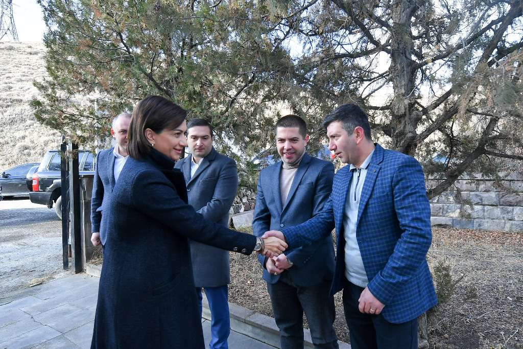 Աննա Հակոբյանը այցելել է Արարատի մարզ