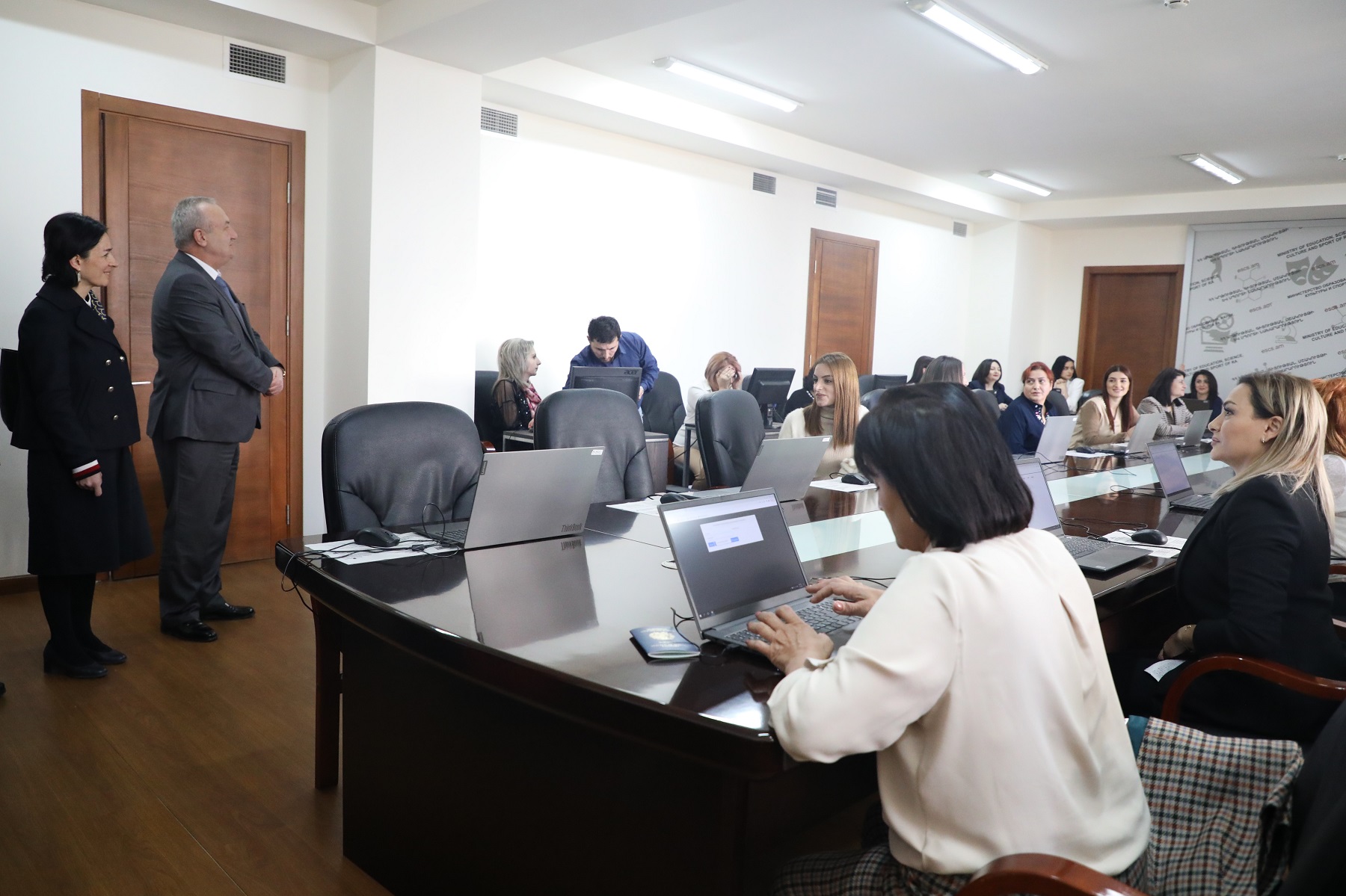 Դումանյանը հետևել է մանկապարտեզի տնօրենի հավաստագրման քննությունների ընթացքին