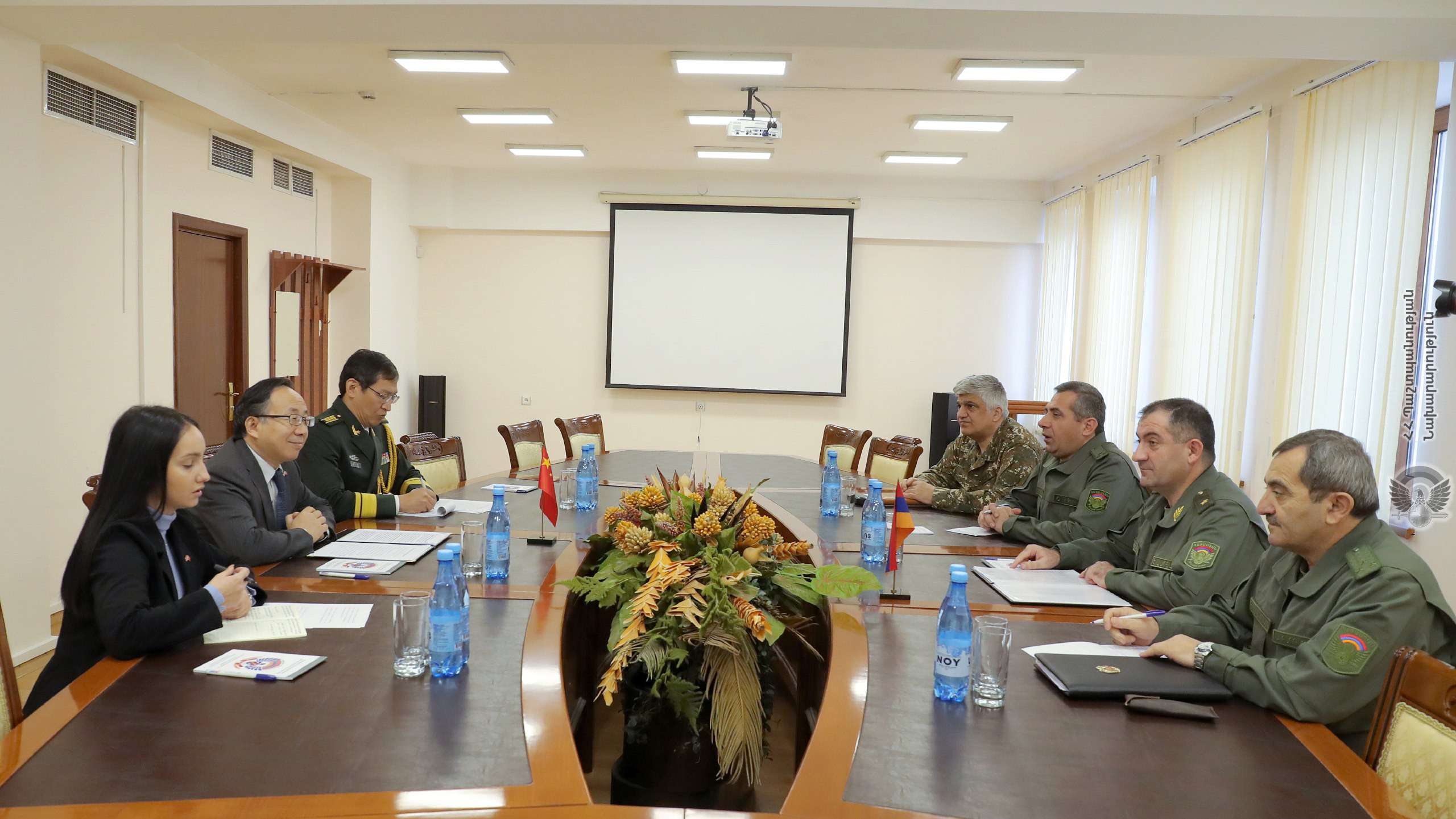 ԶՈՒ ԳՇ պետը ընդունել է Չինաստանի դեսպան Ֆան Յունին