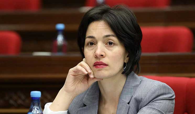 Կա ուսուցիչների ատեստավորման 5 հազար 200 հարյուր դիմում. ԿԳՄՍ նախարար