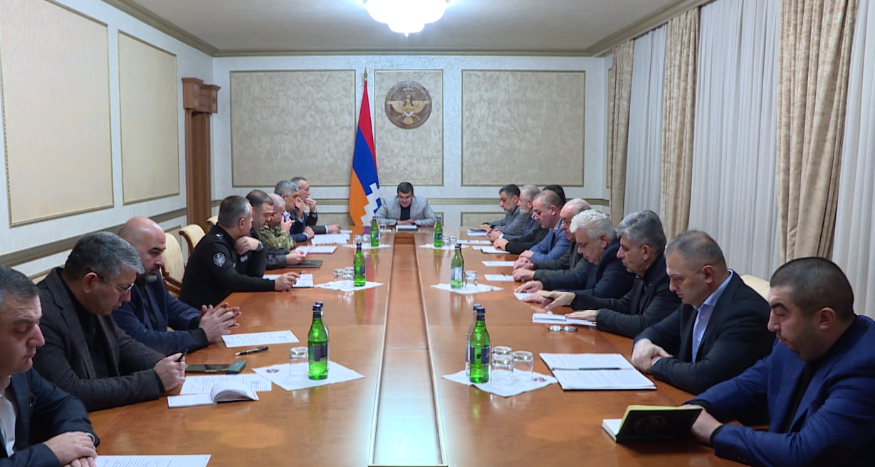Արցախի ԱԽ նիստում քննարկվել են ռազմակքաղաքական իրավիճակն ու մարտահրավերները