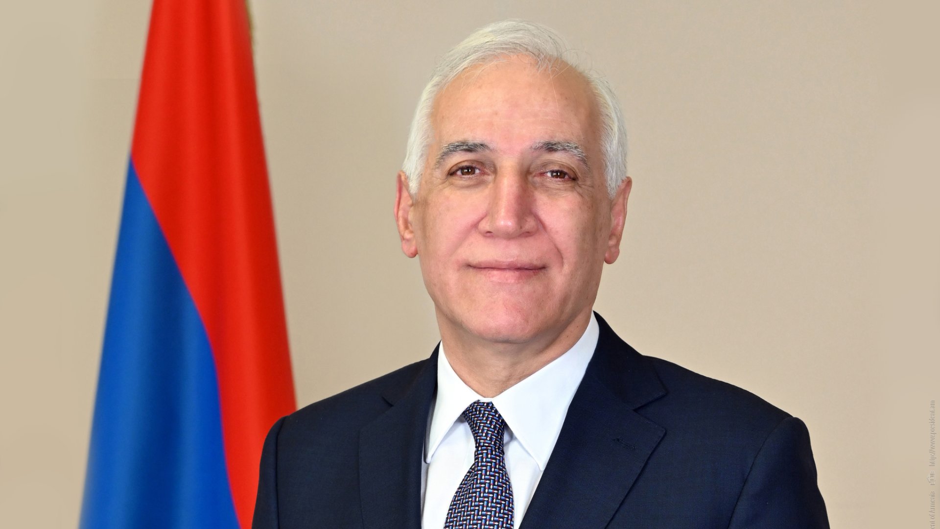 Նախագահը օրենքներ է ստորագրել