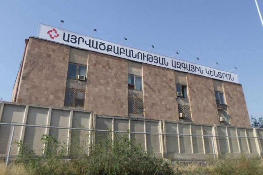 Հրդեհից վիրավորված երկու զինծառայողները դեռ վերակենդանացման բաժանմունքում են. ԱՆ