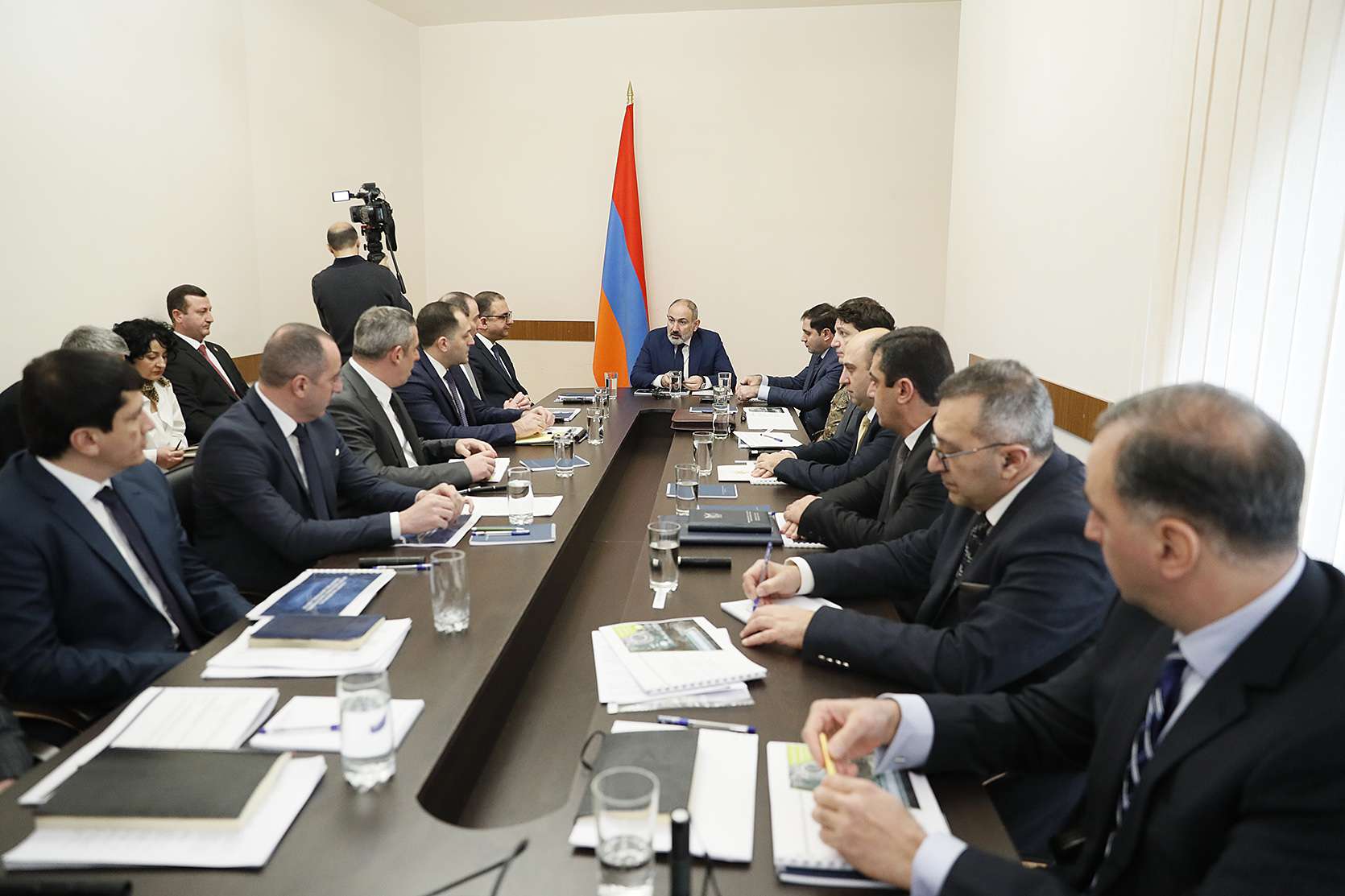 Վարչապետին ներկայացվել է Ռազմարդյունաբերության կոմիտեի գործունեության հաշվետվությունը