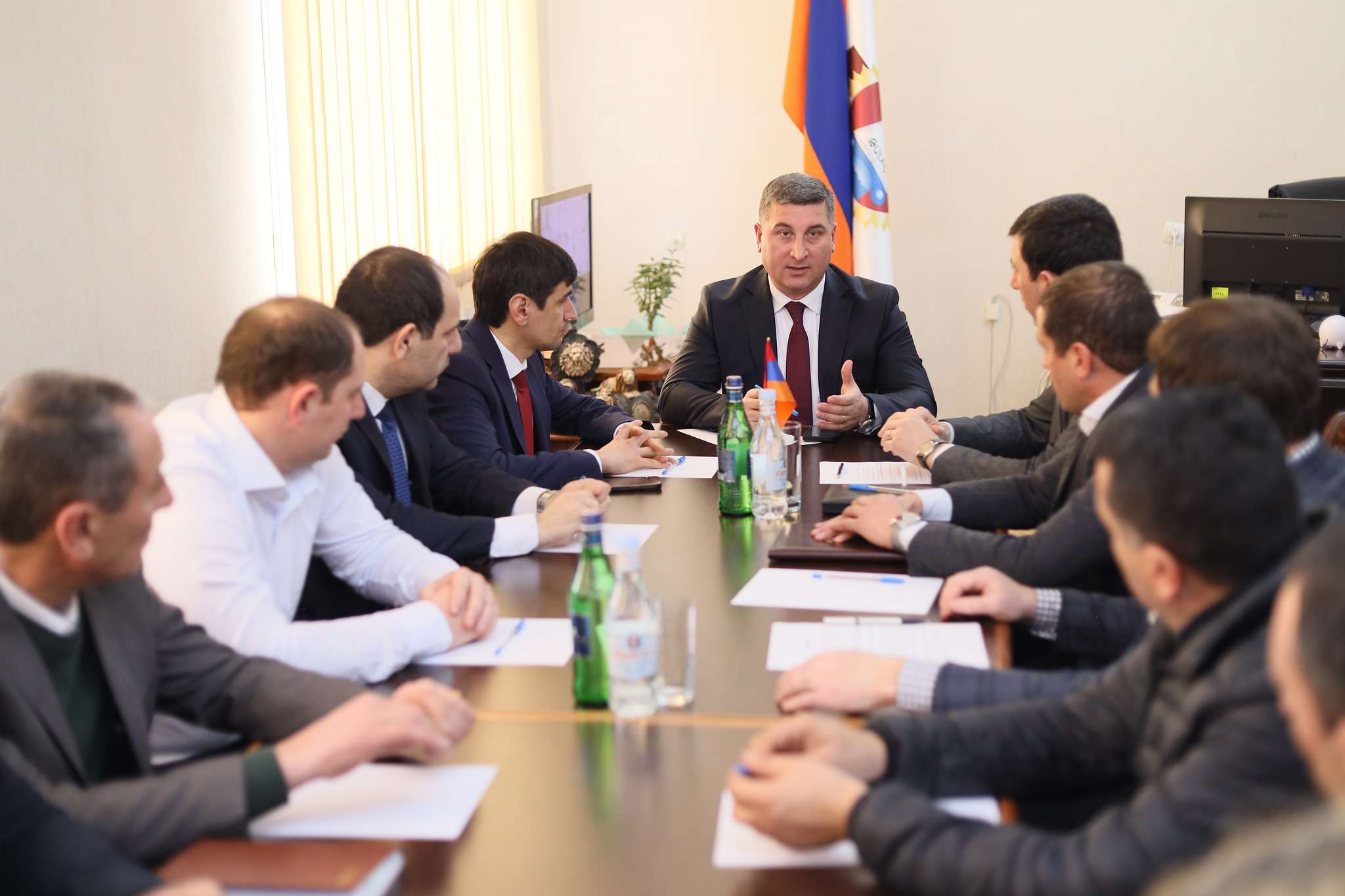 ՏԿԵ նախարարը քննարկել է Թալինում խոշոր ծրագրերի իրականացումը