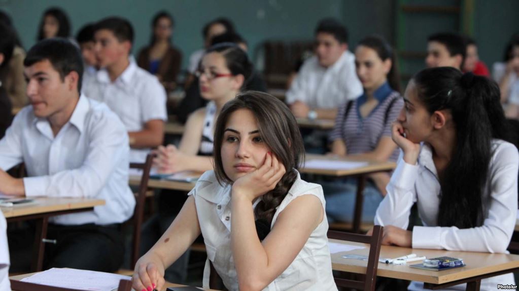 Հայտնի են միասնական քննությունների առաջին փուլի օրերը և քննական կենտրոնները