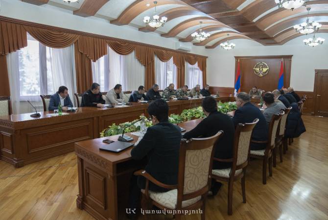Քննարկում Արցախի օպերատիվ շտաբում՝ Ռուբեն Վարդանյանի մասնակցությամբ