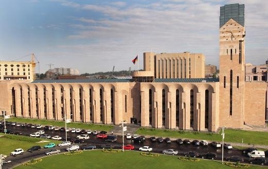 Ում են ուզում տեսնել Երևանի քաղաքապետի պաշտոնում երեւանցիները․ Gallup International–ի հարցումը