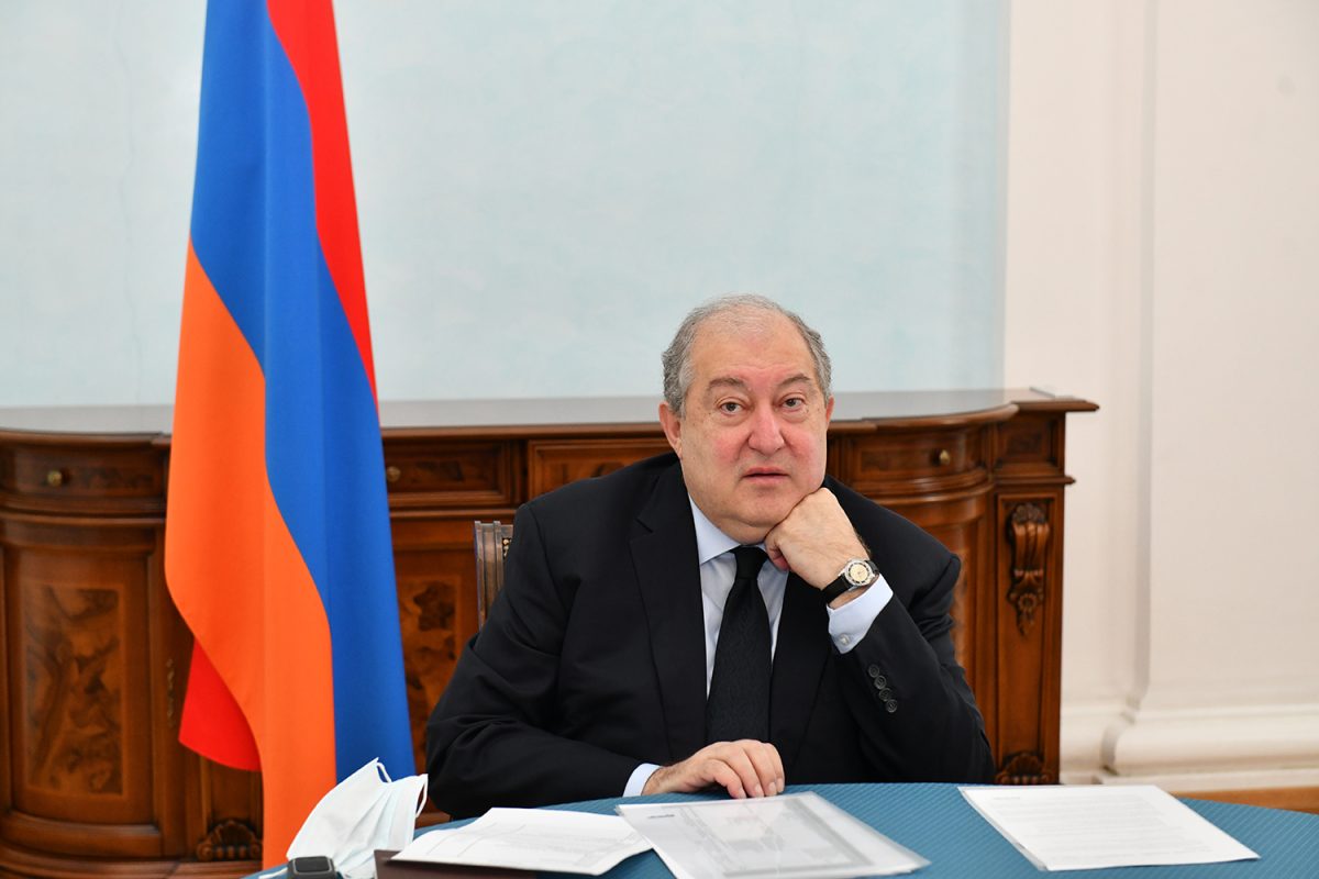 Արցախում հայերի միակ փրկօղակն այն բարակ ճանապարհն է, որը նրանց կապում է Հայաստանին. Ա․Սարգսյան