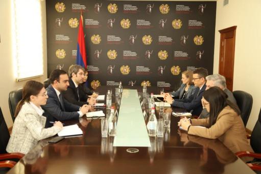 Գրիգոր Մինասյանն ընդունել է ԱՄՆ գործերի ժամանակավոր հավատարմատարի գլխավորած պատվիրակությանը