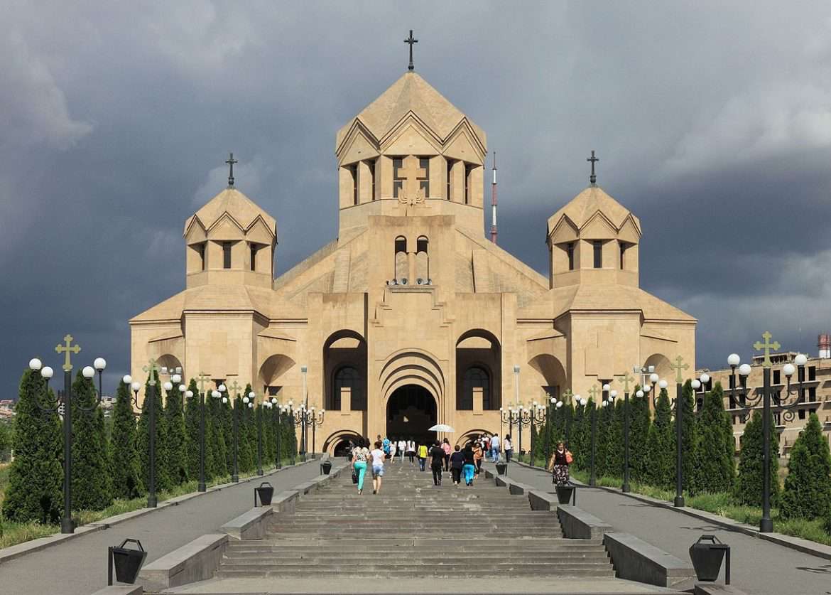 Սուրբ Գրիգոր Լուսավորիչ եկեղեցու դիմացի հատվածում շատրվանային համալիր կկառուցվի