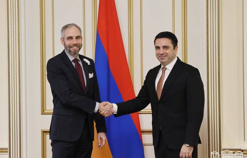 Պետր Պիրունչիկը հանդիպել է ԱԺ նախագահի հետ
