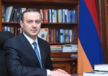 Հայաստանը չի մասնակցի Լաչինի միջանցքի բացման բանակցություններին․ Գրիգորյան
