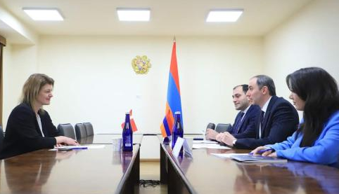 ԲՏԱ նախարարն ու Դանիայի դեսպանը քննարկել են տեխնոլոգիական ոլորտի հեռանկարները