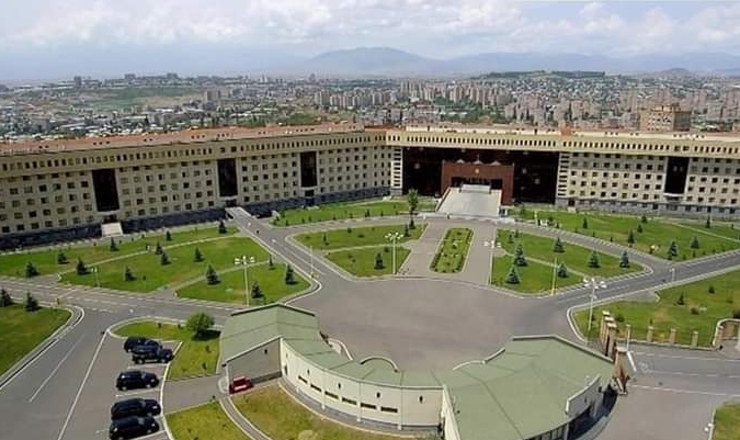 Ադրբեջանի ԶՈՒ-ը կրակ է բացել հայկական դիրքերի ուղղությամբ․ ՊՆ
