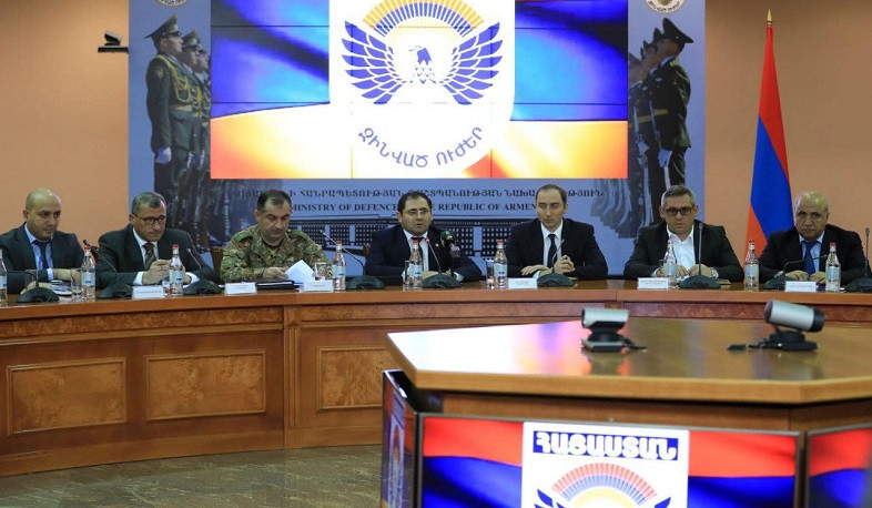 Նախարարները հանդիպել են ռազմարդյունաբերական ձեռնարկությունների ներկայացուցիչների հետ