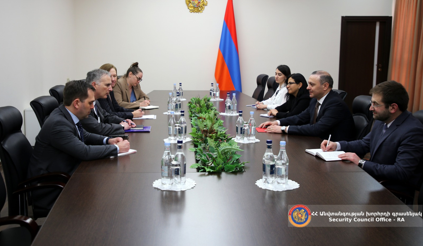 Գրիգորյանը և Լուիս Բոնոն անդրադարձել են Լաչինի միջանցքի ապօրինի շրջափակմանը