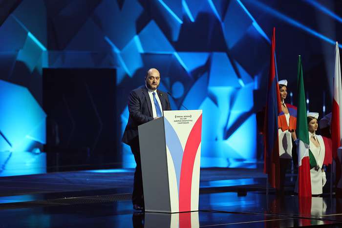 Պետությանը պետք է վերաբերվել խնամքով. Հարությունյան