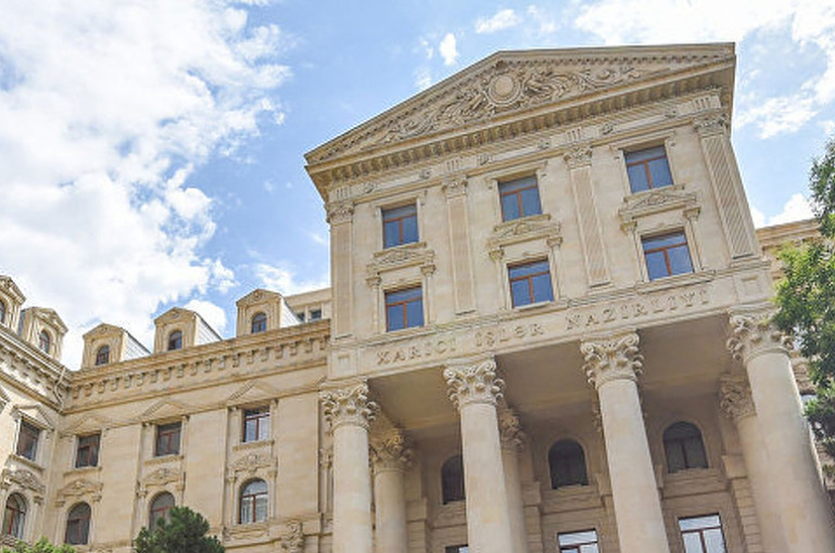 Ադրբեջանը կստեղծի բոլոր պայմանները Լաչինի ճանապարհով հայերի տեղաշարժի համար. Ադրբեջանի ԱԳՆ