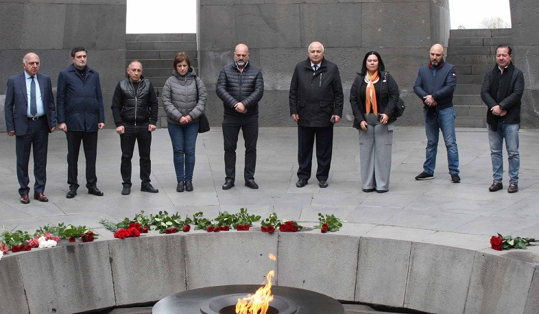 Մեքսիկացի սենատորներն այցելել են Հայոց ցեղասպանության հուշահամալիր