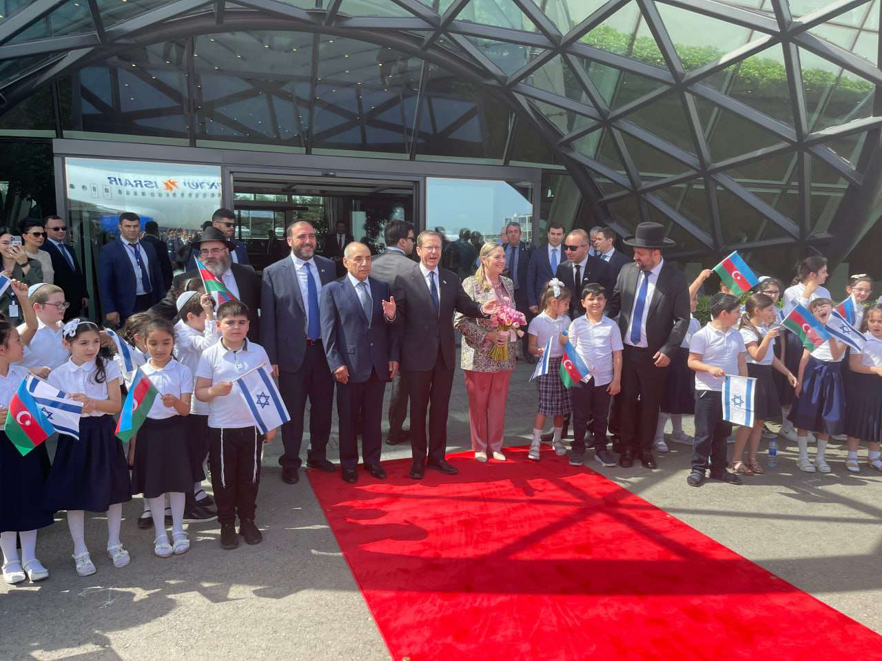 Իսրայելի նախագահը Ադրբեջանն անվանել է «բարեկամ պետություն»