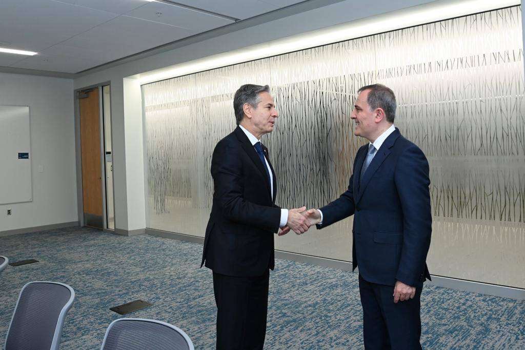 Մեկնարկել է Ջեյհուն Բայրամովի և Էնթոնի Բլինքենի հանդիպումը