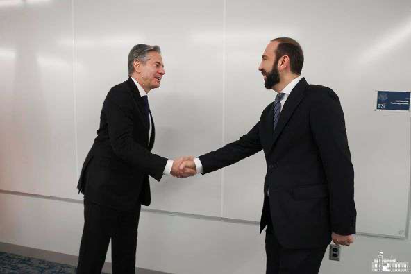 Միրզոյանը և Բլինքենը քննարկել են ՀՀ-ի և Ադրբեջանի միջև հարաբերությունների կարգավորման գործընթացը