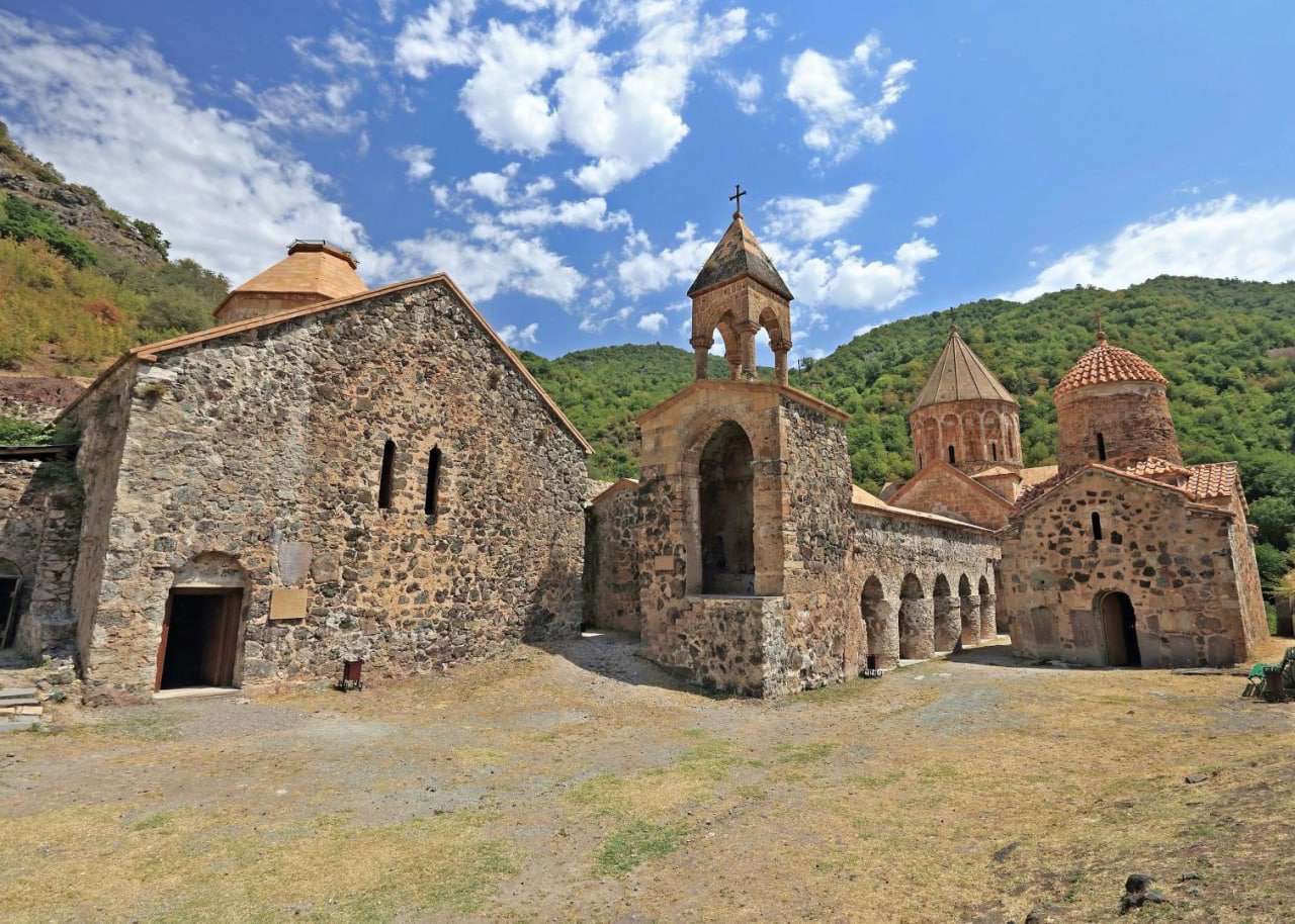 Ադրբեջանը հայերից պահանջում է լքել Դադիվանքը