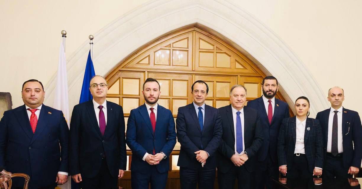 Կողմերը քննարկել են Ադրբեջանի հետ ընթացող խաղաղության գործընթացը