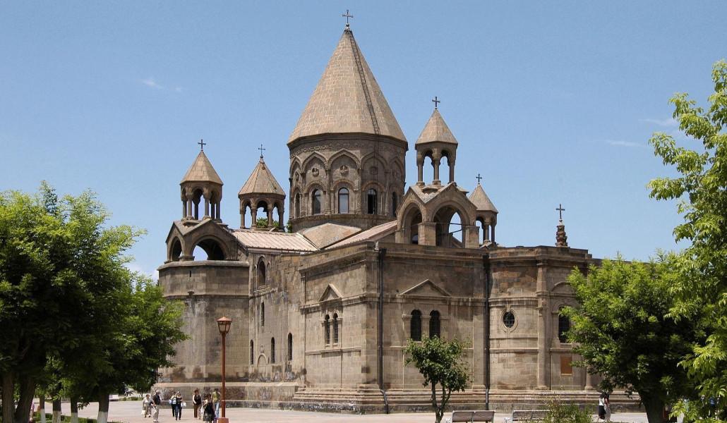 Մայր Աթոռն իր մտահոգությունն է արտահայտում Գ. Հակոբյանի նկատմամբ կալանք կիրառելու առնչությամբ