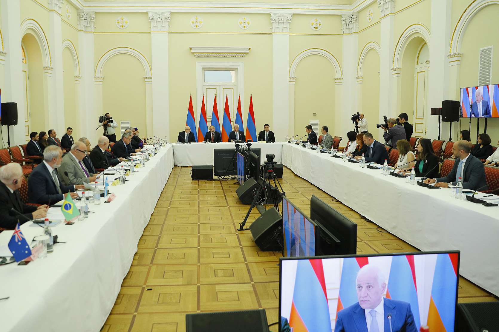 Վարչապետը մասնակցել է «Հայաստան» համահայկական հիմնադրամի հոգաբարձուների խորհրդի 33-րդ նիստին