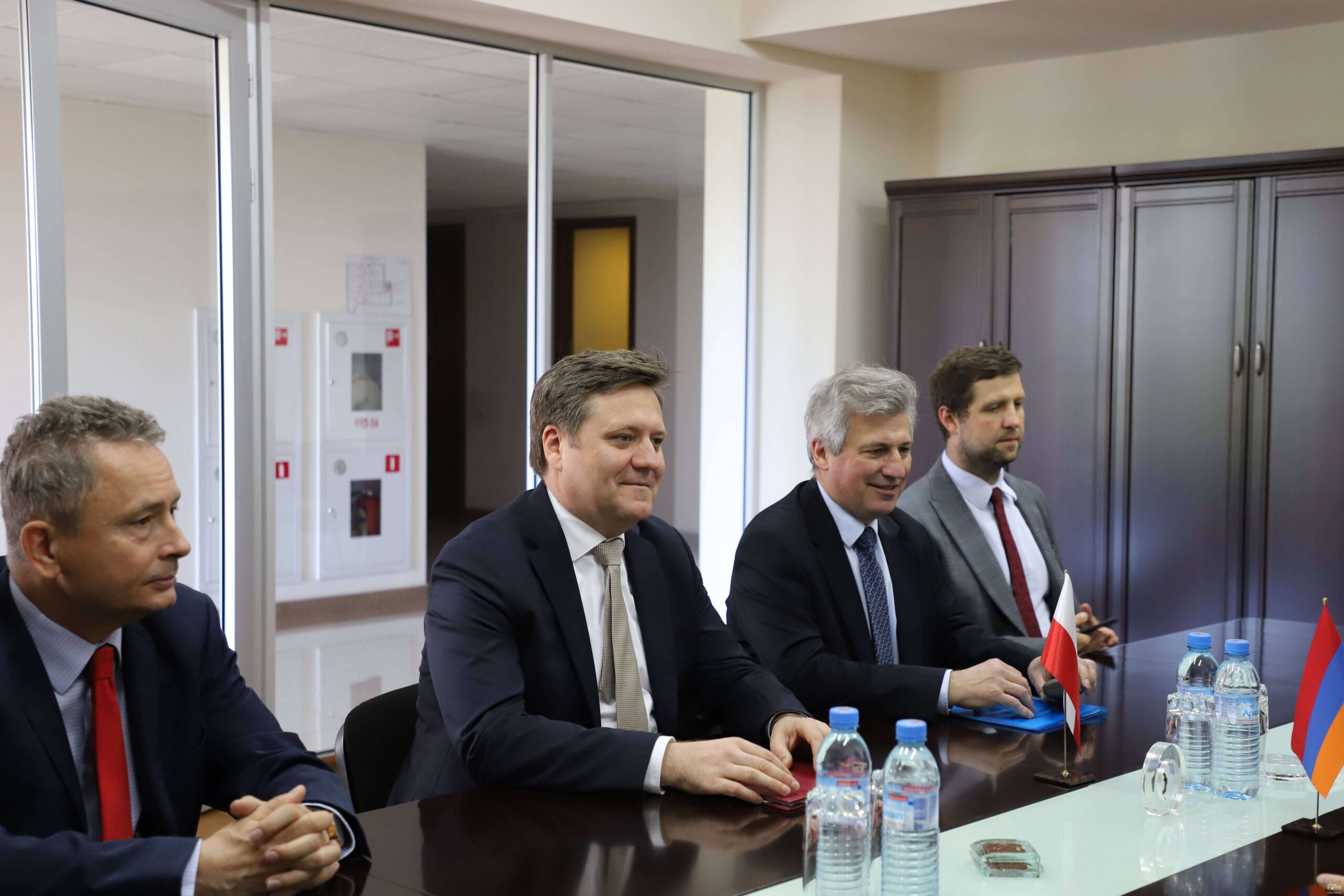 Լեհաստանի ԱԳ փոխնախարարի հետ քննարկել են ՀՀ-ԵՄ գործընկերությանն առնչվող հարցեր
