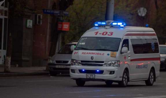 Զինծառայողը պարանոցի շրջանում ինքնավնասումով մահացած վիճակում հիվանդանոց է տեղափոխվել