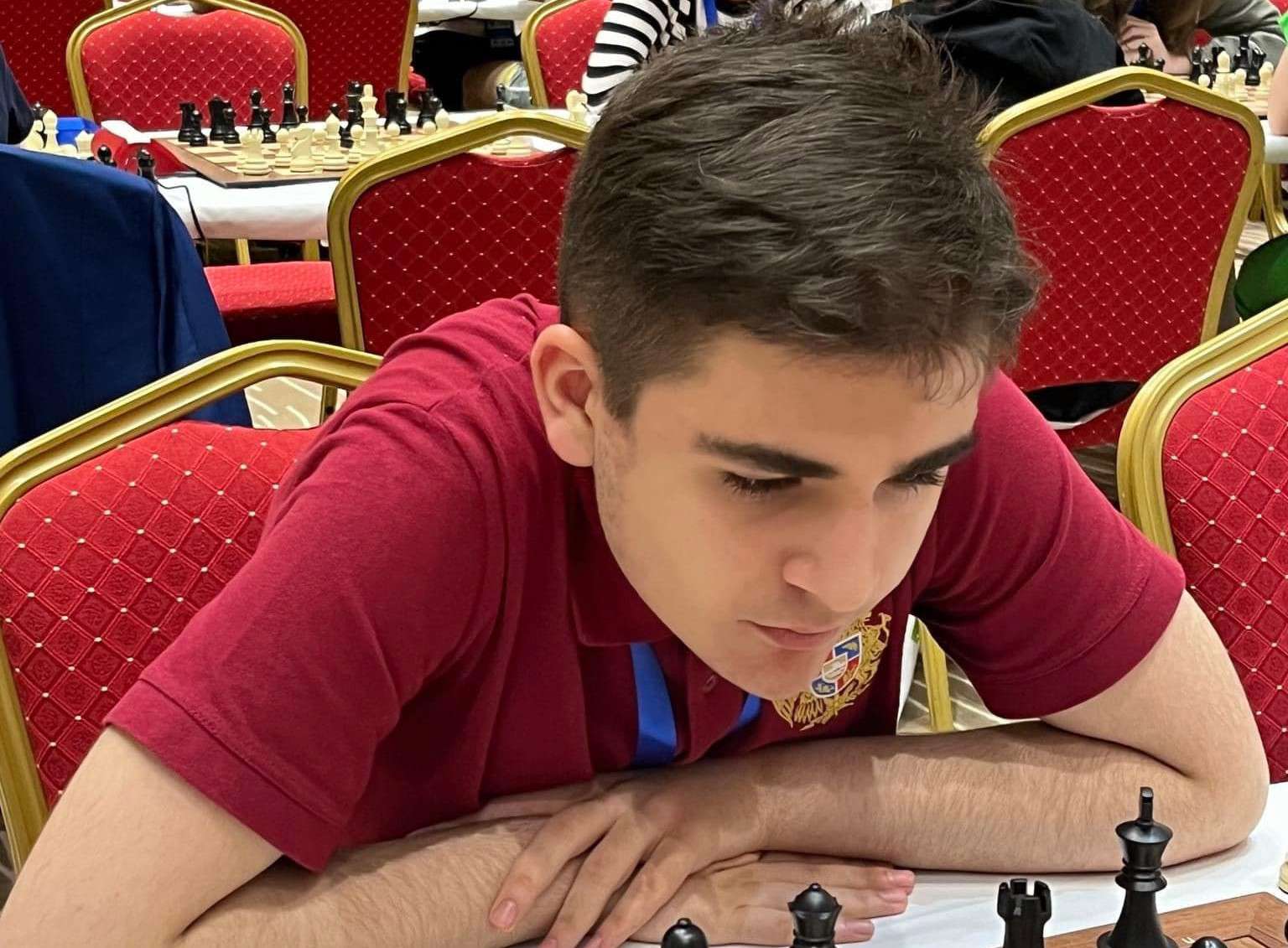 Ռոբերտ Փիլիպոսյանը՝ արագ շախմատի աշխարհի պատանիների չեմպիոն