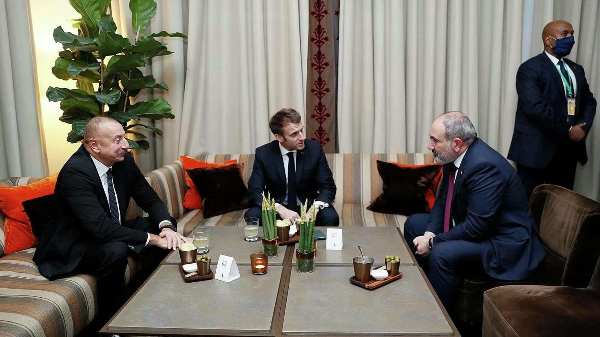 Ադրբեջանը լայնածավալ հակաքարոզչություն է սկսել Ֆրանսիայի նկատմամբ. Փաշինյան