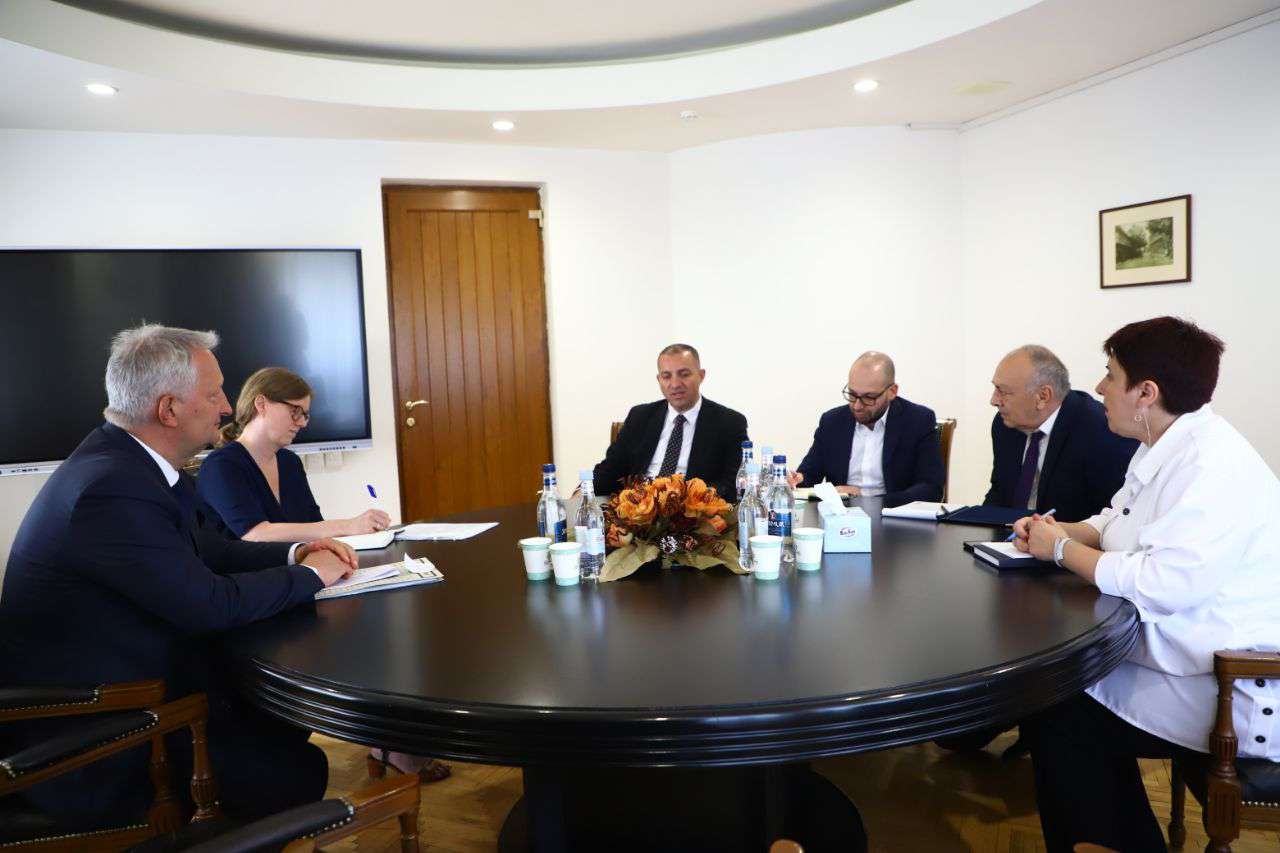Քերոբյանը ընդունել է Գերմանիայի դեսպանին