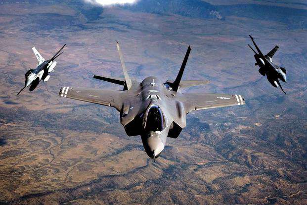 Արևմուտքը դեռ հայտարարի չի եկել F-16-ի ուկրաինացի օդաչուների մարզման հարցում
