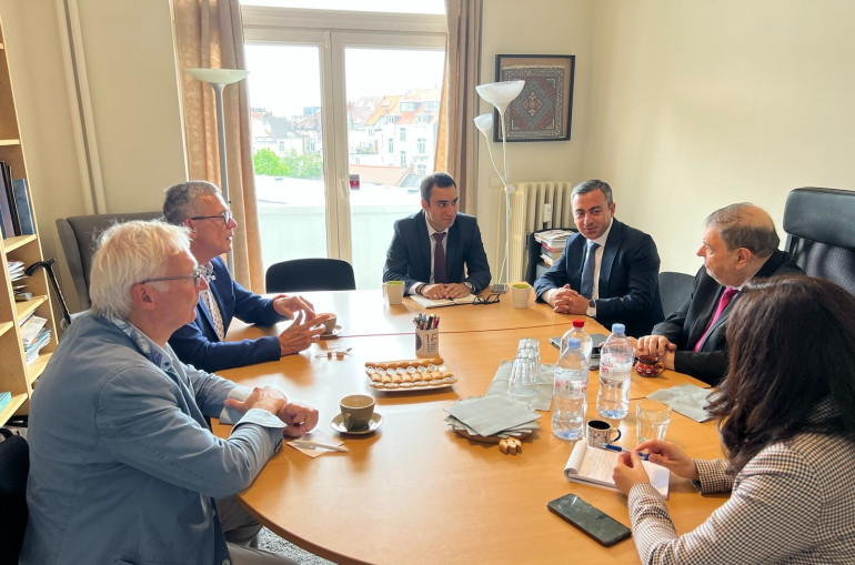 Սաղաթելյանը հանդիպել է Արցախի հետ Բելգիայի ֆրանսախոս բարեկամության խմբի նախագահի հետ