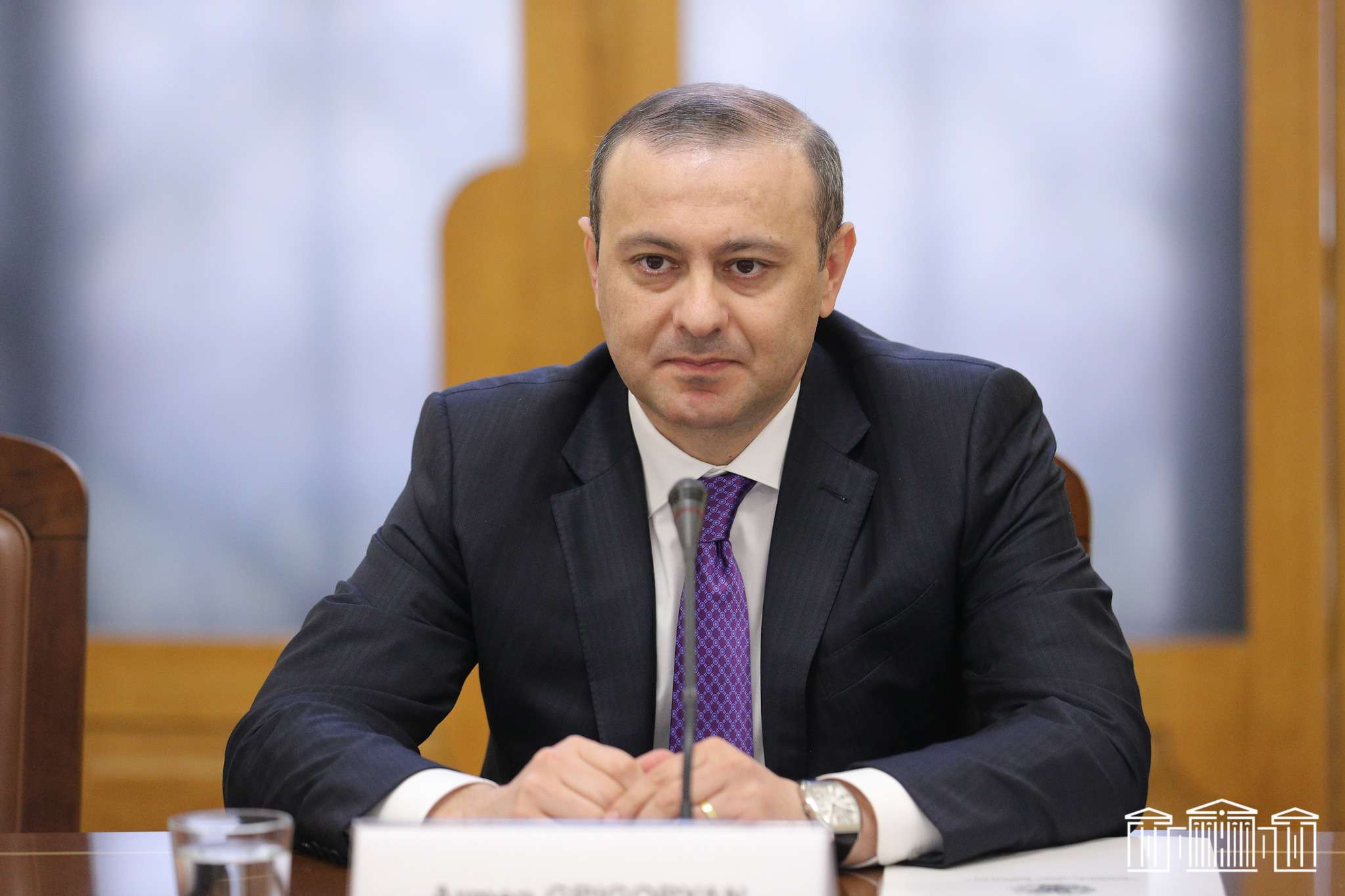 Գրիգորյանը հանդիպել է ԱՄՆ Պաշտպանության քարտուղարի փոխտեղակալին
